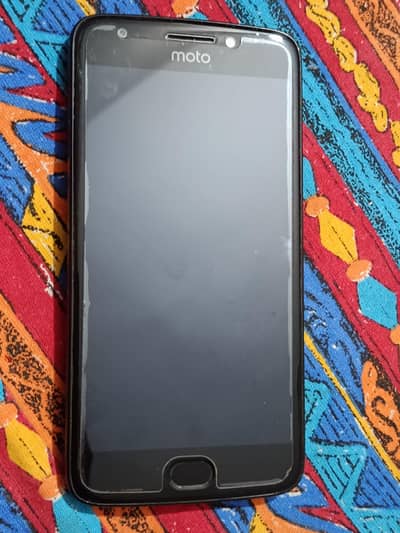 Motorola E4 mobile for sale Contact 03362838259