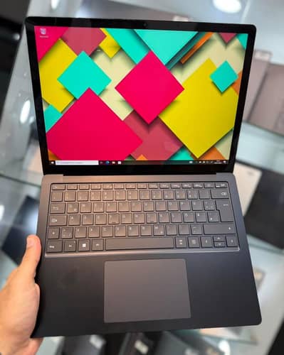 Surface Laptop 3 i5 10th gen 8gb ram 256gb ssd fresh import Hair line