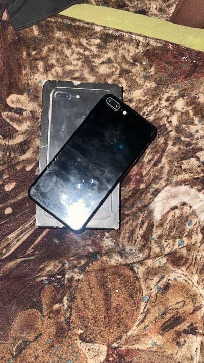 iPhone 7 Plus with box