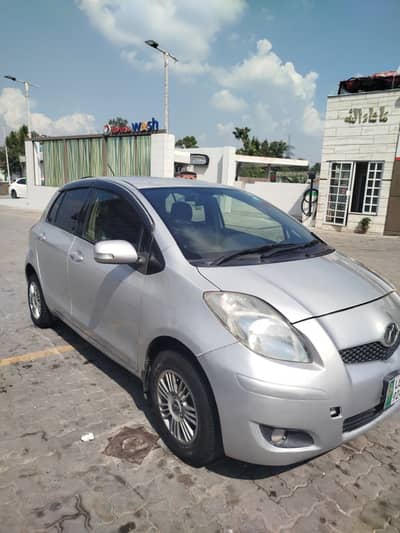 Vitz 2010/2014 for sale
