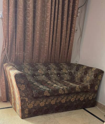 2 seater molty foam cushioned