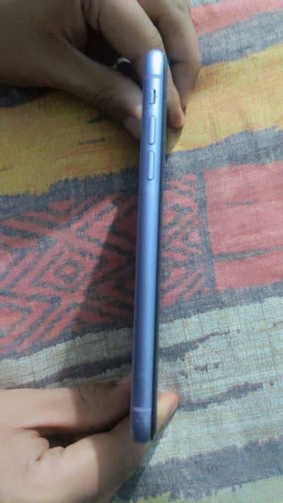 iphone 11 for sale slim used piece