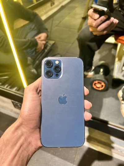 iPhone 12 Pro Max 128 pta for sale