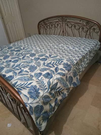 iron King size bed with mattress