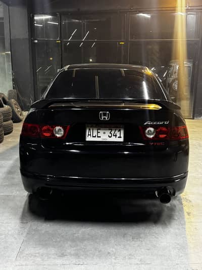Honda Accord CL9