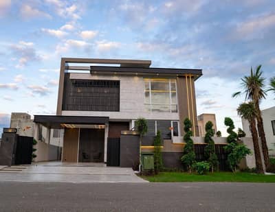 BRAND NEW FULL BASEMENT MODERN 1 KANAL FULLY AUTOMATED SUPER HOT LOCATED BUNGALOW IS AVAILABLE IN THE BEST BLOCK OF DHA LAHORE. 10 KVA SOLAR INSTALLED