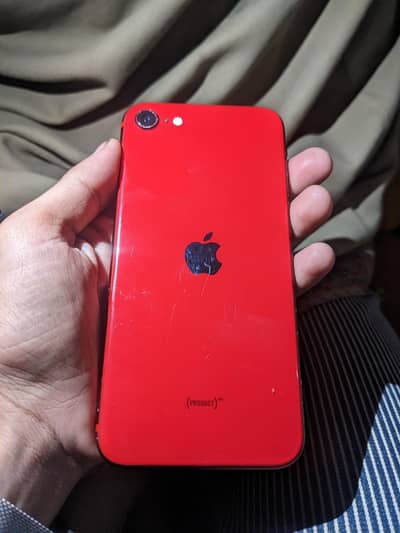 Iphone se non pta 64gb screen me shade hai eed color ka