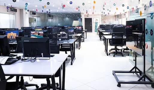 We are Hiring students for call center