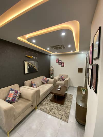 Cozy 1 Bed Haven | Bahria Town Lahore