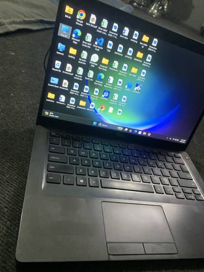 Dell latitude 5400 i5 8th generation