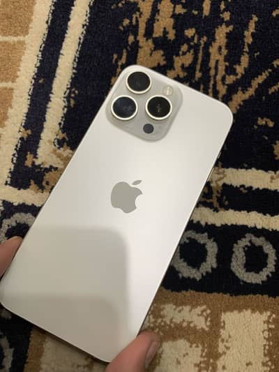 iPhone 15 promax 256gb jv 85 battery