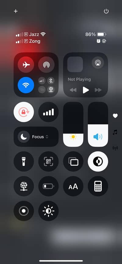 iphone XR dual physical. 03020061620