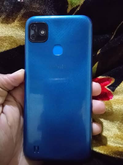 mobile chlnna mein bilkul thik ha