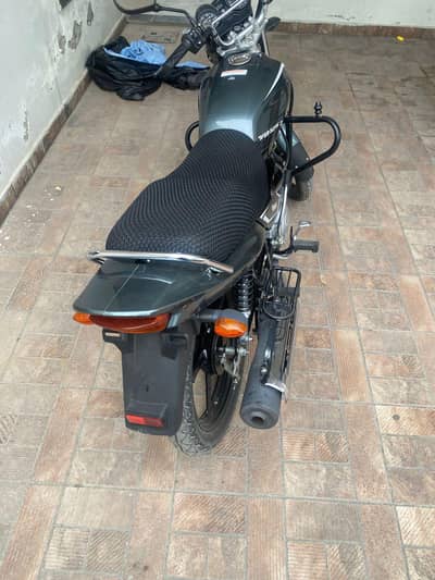 Yamaha YB 125-DX Islamabad Number