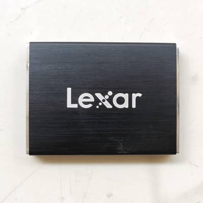 Lexar SL100 Pro 1TB Portable SSD – Up to 1050MB/s | Made in Taiwan