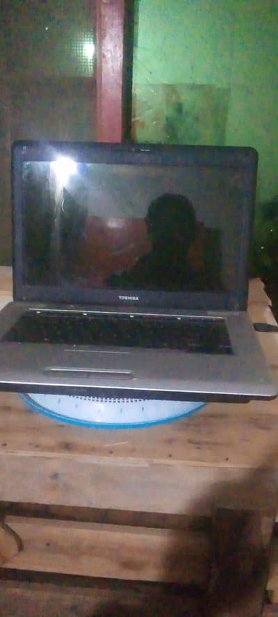 used laptop for available contact 03702794087