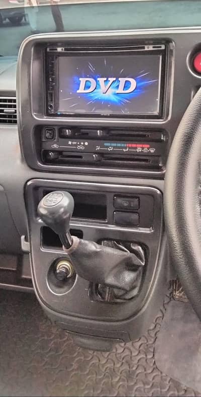 Hijet 12/17 manual gear 20km per litre