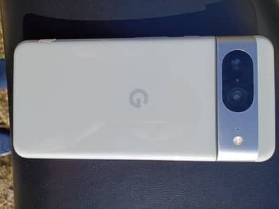 Google Pixel 8