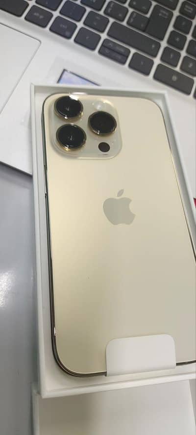 iphone 14 pro max new condition