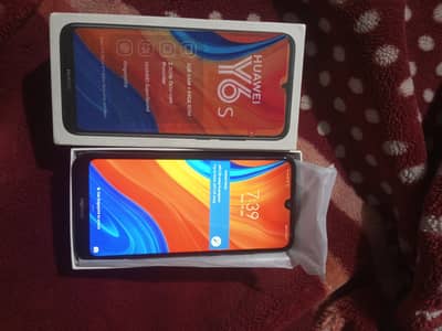 Huawei y6s 3/64 with box