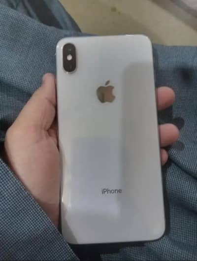 iPhone XS Max | 64GB | White | Factory Unlocked