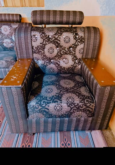 5 Seater Stylish Sofa Set  Dark Brown & Grey Pattern