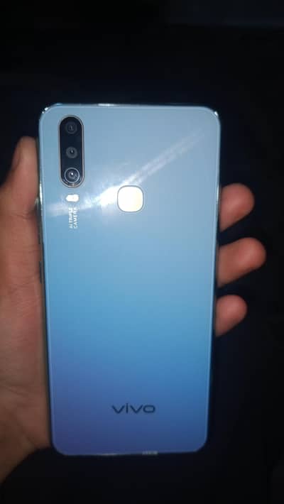 Vivo y17