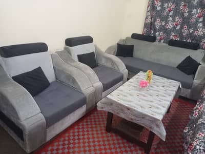 5 seater sofa set with cussion
