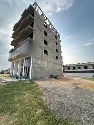 Luxurious Flat For Sale On Prime Location With Easy Installments