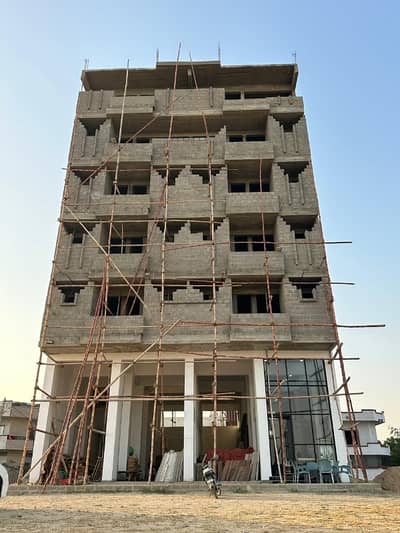 A 700 Square Feet Flat In Karachi Is On The Market For sale