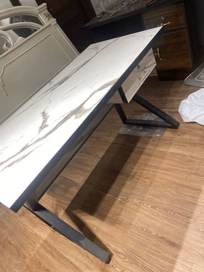 Computer table big size iron frame