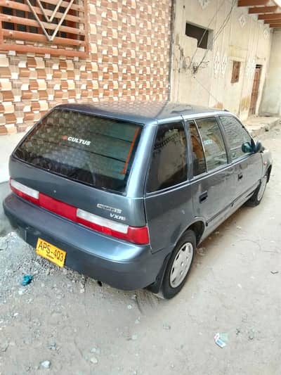 Cultus EFI Own petrol  working Excellent fuel average everything is pe