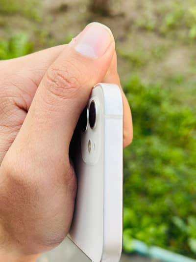 M. D. M water pack 64 GB 77 battery health back crack