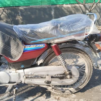 pak Hero bike for sale 03226243462