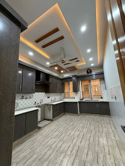 Kanal Uper Portion Available For Rent In F 15 Islamabad