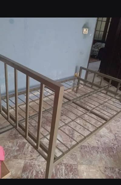 Iron bed