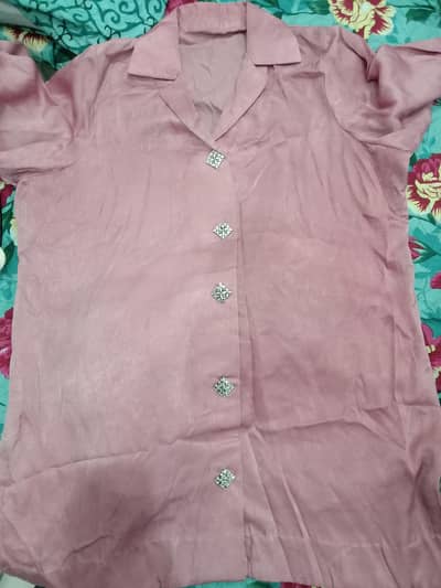 coatset available in Pink color