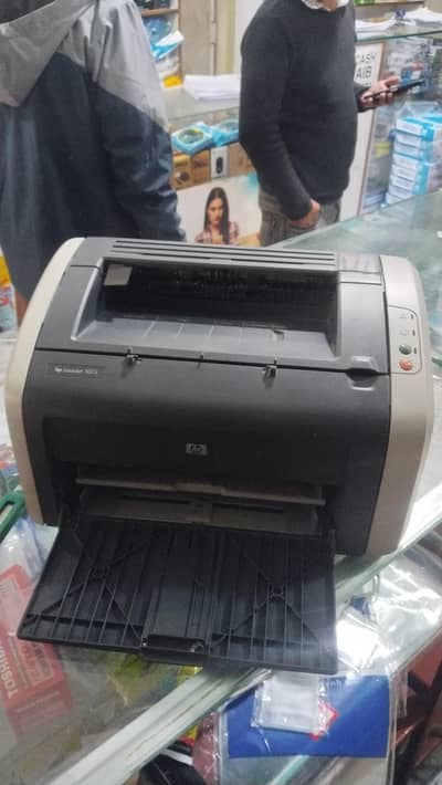HP laserjet 1015
