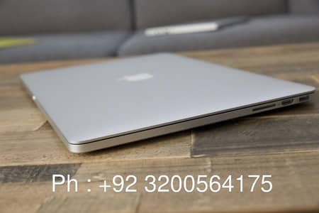 Apple MacBook Air 2014 - Core i5 | 4GB RAM | 112GB