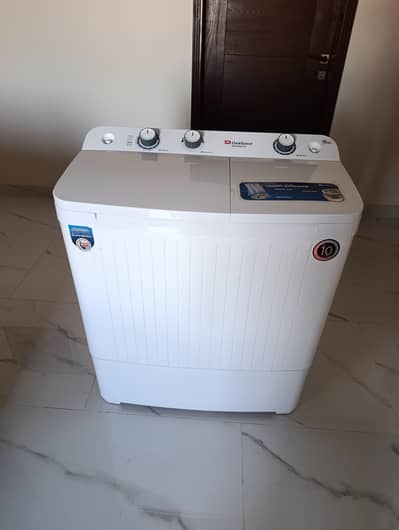 Dawlance Semi Automatic Washing machine in best condition