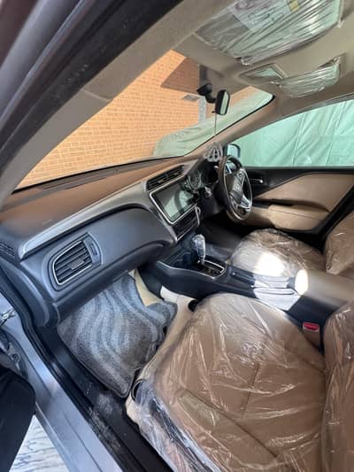 honda city 1.5 aspire full option genuine