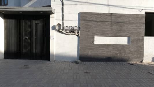 Spacious Lower Portion Is Available For sale In Ideal Location Of Adamjee Nagar