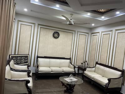 7 Seater Sofa Set for Sale in Good Conditon