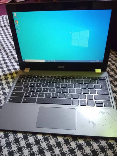 Acre Chromebook C740