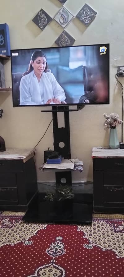 Samsung Android smart LED 42" made in Egypt