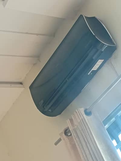 Haier 1 ton heat and cool star series inverter