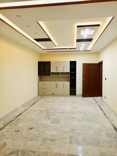 ground portion for Rent in I-8 Islamabad/House Portion for Rent in I-8/Residential Portion for Rent I-8/Family Portion for Rent in I-8/I-8 Islamabad Upper Portion Rent