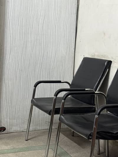 Delivery man for medicine distribution