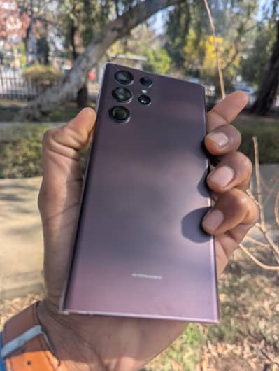 Samsung S-22 ultra 12-512 lush condition