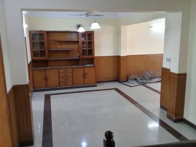 G11 8 Marla Single Unit House For Rent Prime Location